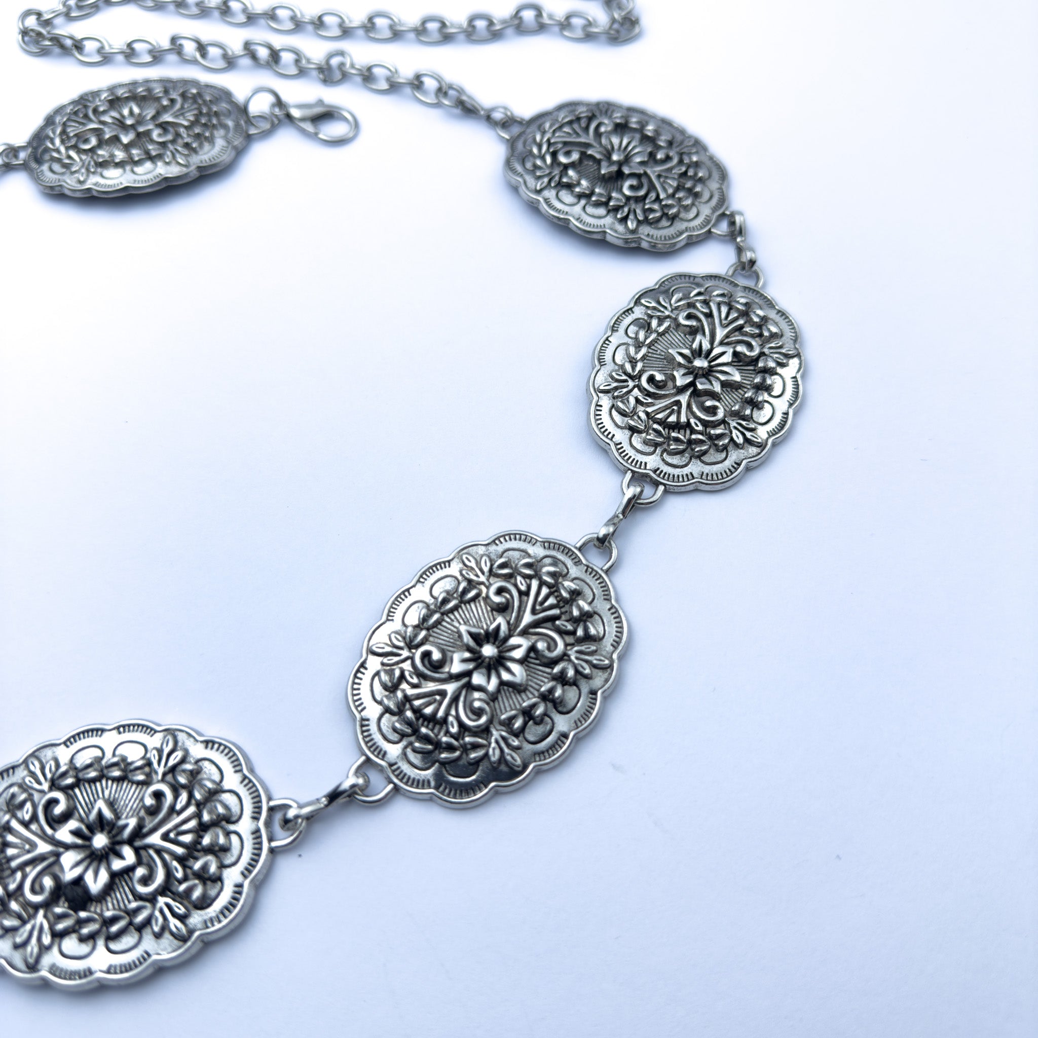 Silver Floral Scallop Chain Belt – Vintage Waist Chain