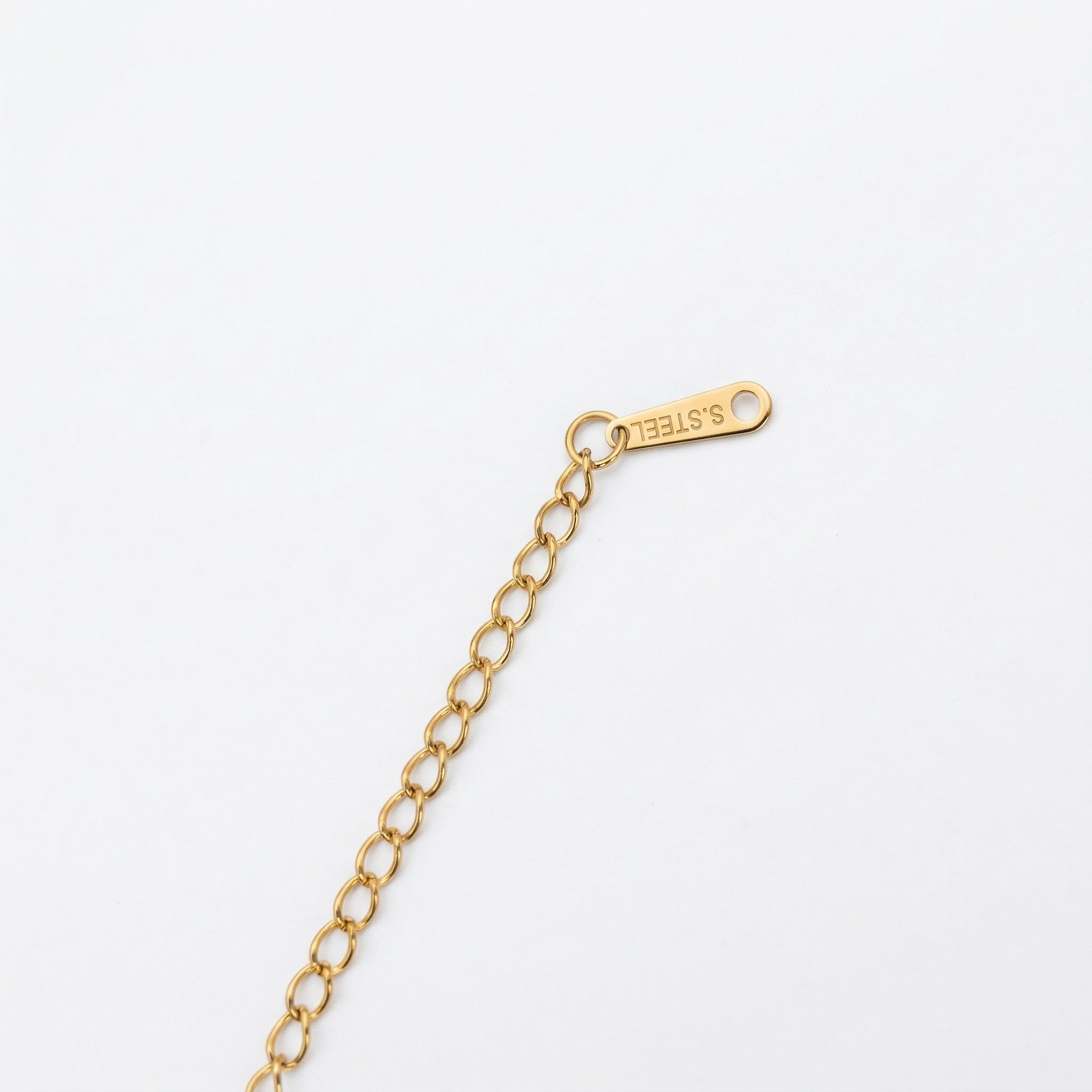 Queen Nefertiti Heritage Gold Necklace