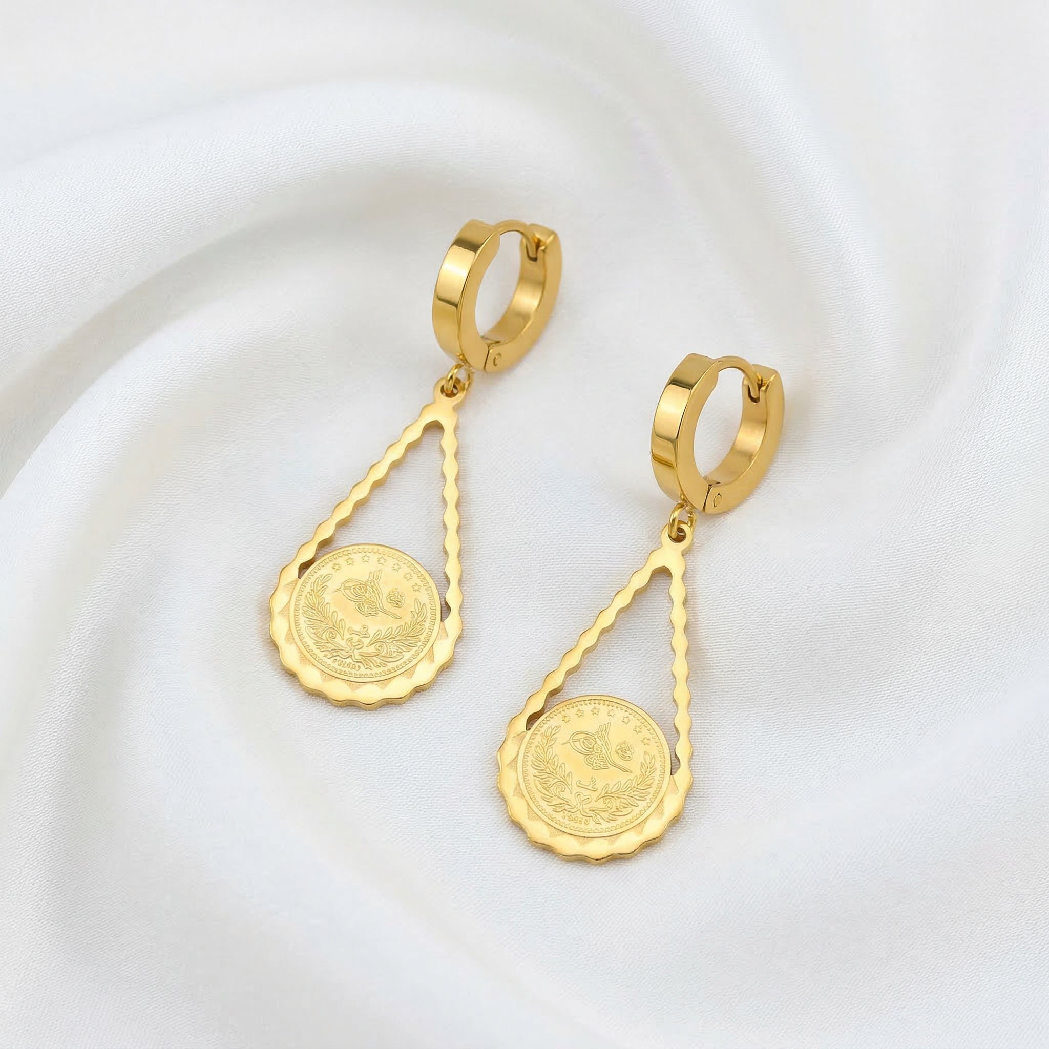 Vintage medallion teardrop hoop earrings - Bunniwear