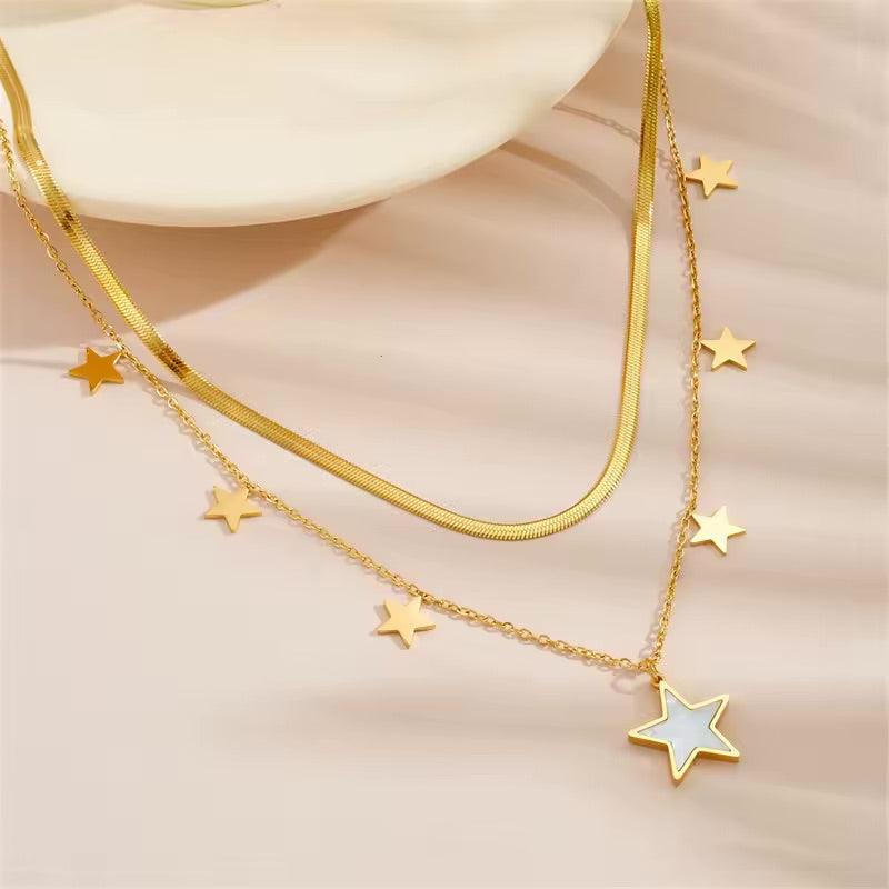 سلسلة طبقات النجوم الذهبية – نجمة إناميل سوداء